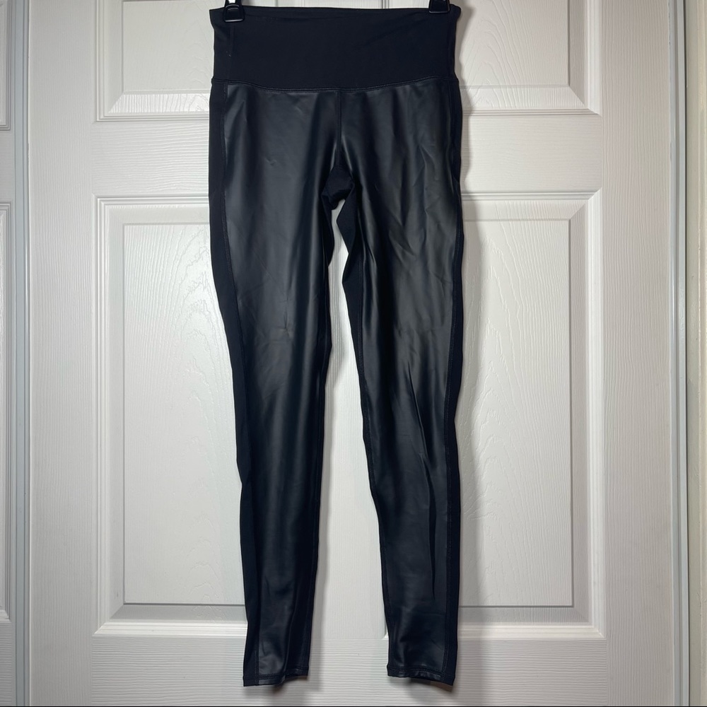 Athleta High Rise Gleam Faux Leather Black Leggings size XS Athleisure